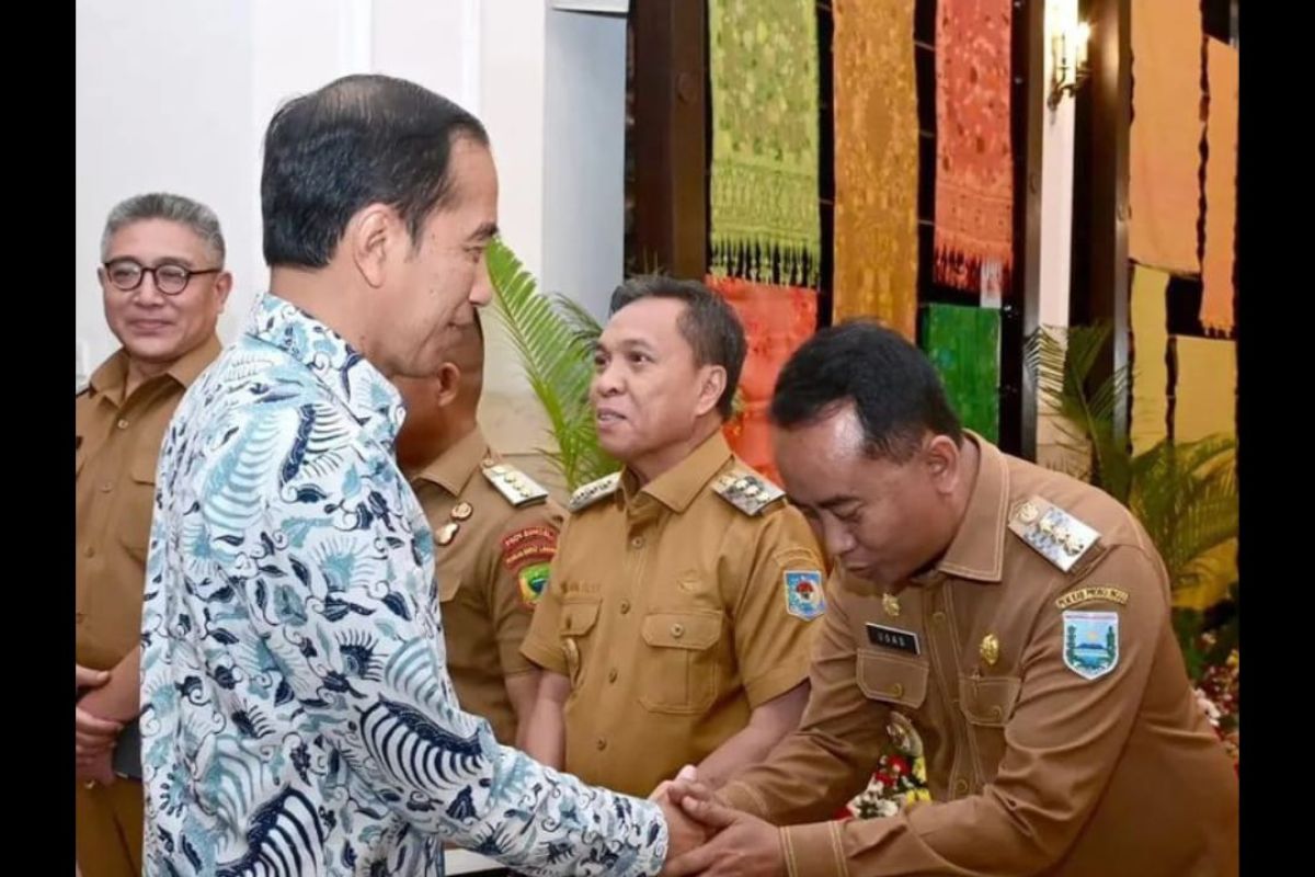 Pj Bupati Probolinggo ikuti arahan jaga stabilitas harga bahan pokok