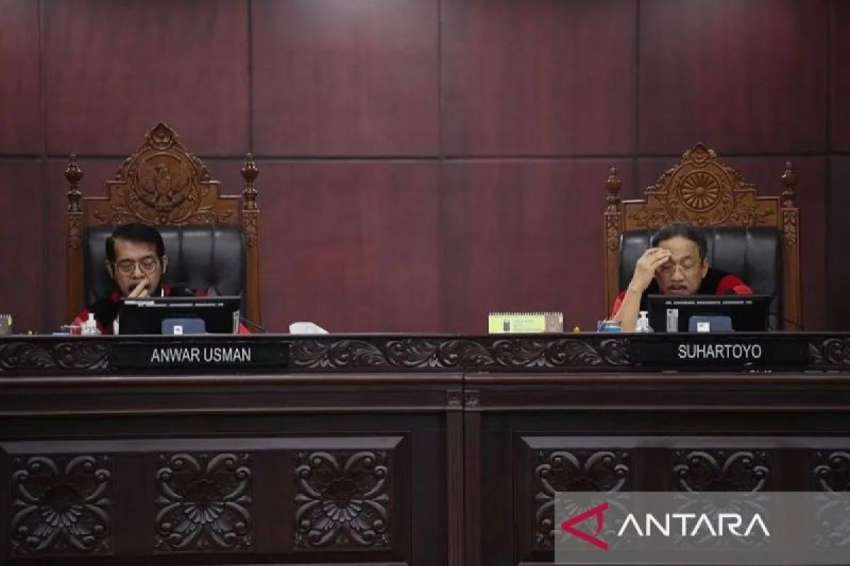 MK tunggu salinan gugatan Anwar Usman dari PTUN