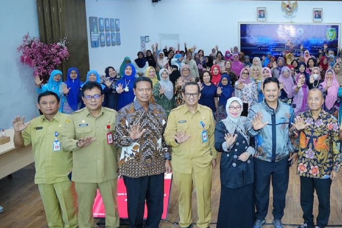 Pemkot Madiun gandeng OJK beri literasi keuangan pelaku UMKM