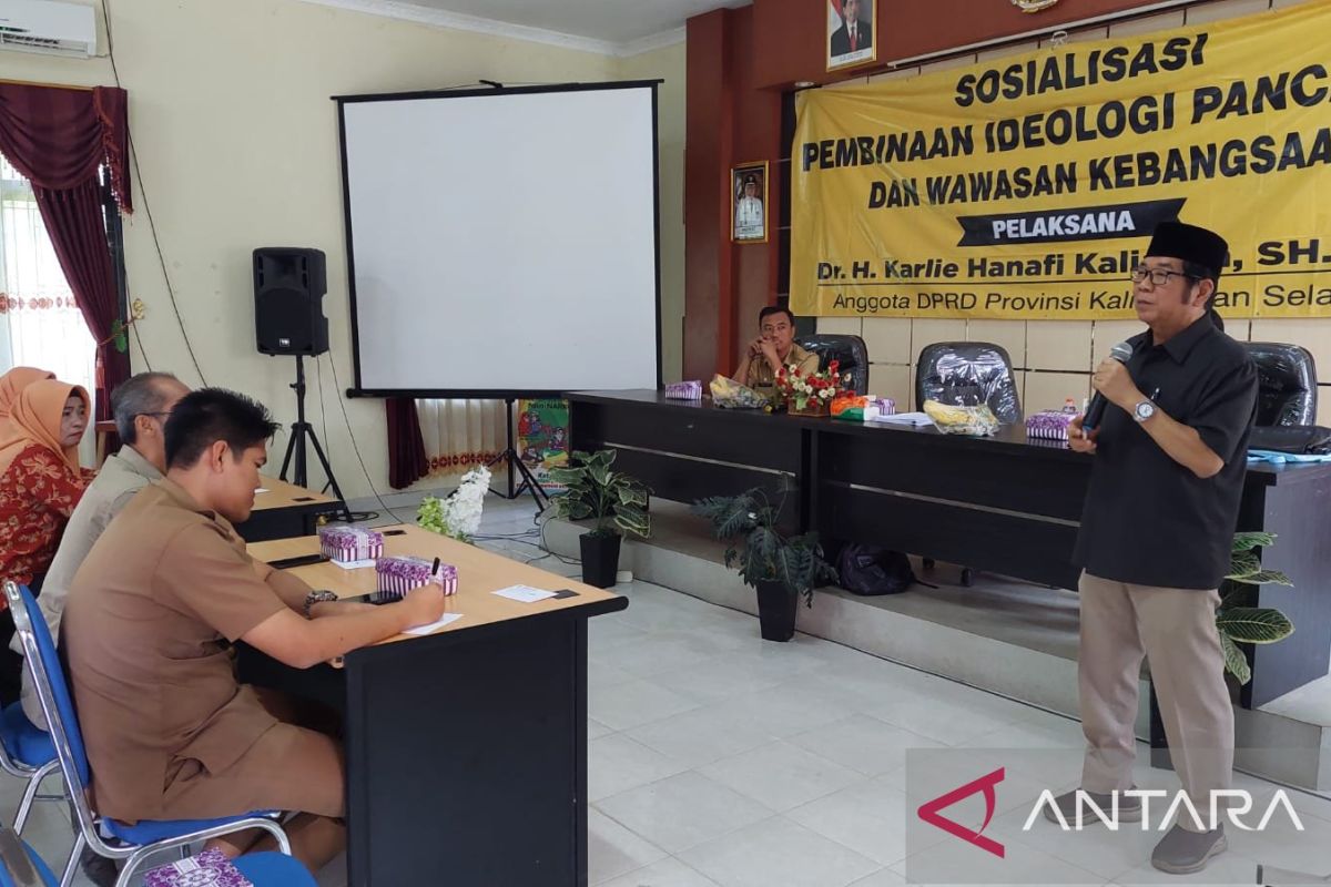 Anggota DPRD Kalsel Karlie ingatkan arti penting penerapan empat pilar kebangsaan