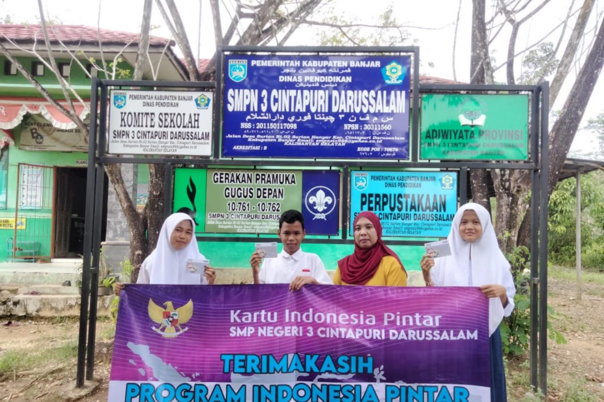 Melalui Dapodik, satuan pendidikan menandai siswa layak PIP