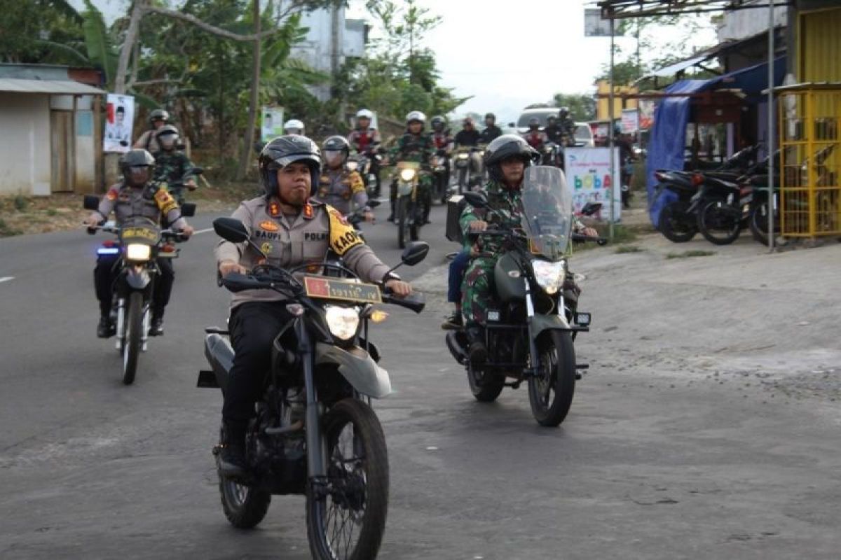 Polres Batang-TNI intensifkan patroli cegah gangguan kamtibmas  pemilu