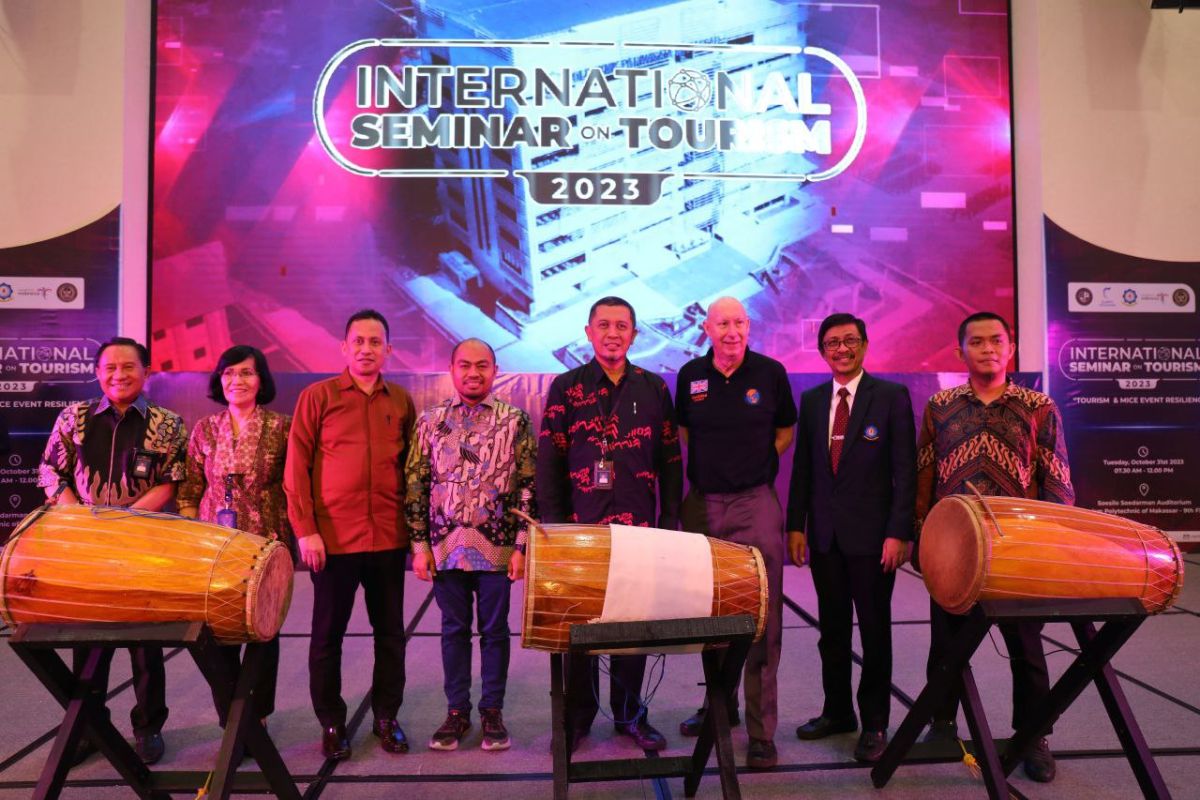 Poltekpar Makassar menggelar seminar internasional bahas strategi MICE