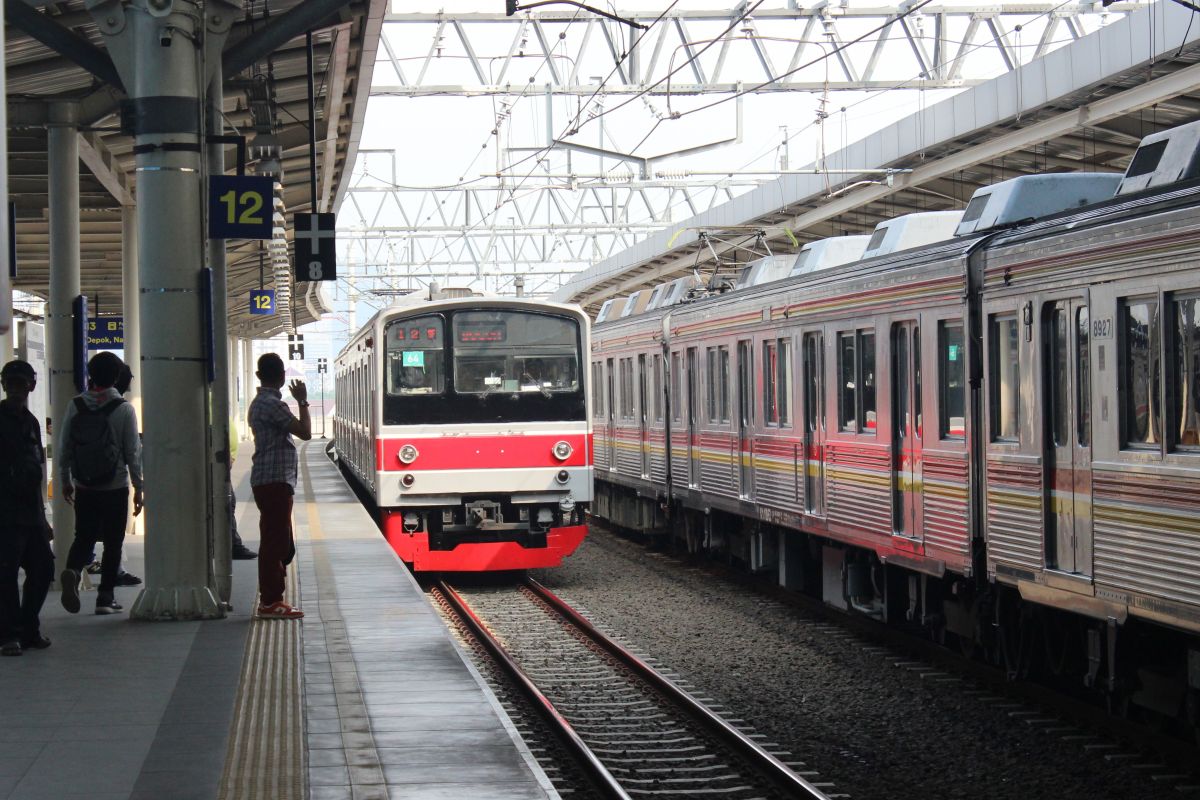 KAI Commuter: 92 persen pengadaan sarana KRL Commuter Line bekerja sama dengan INKA