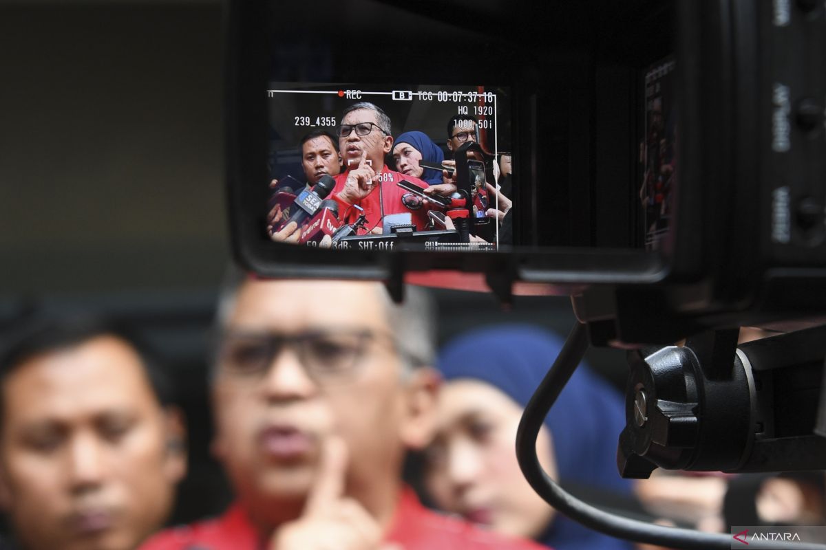 Sekjen PDIP: Gaya blusukan Ganjar berbeda dengan Presiden Jokowi