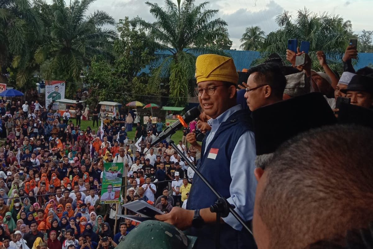 Calon Peesiden Anies Rasyid Baswedhan sapa warga Langkat