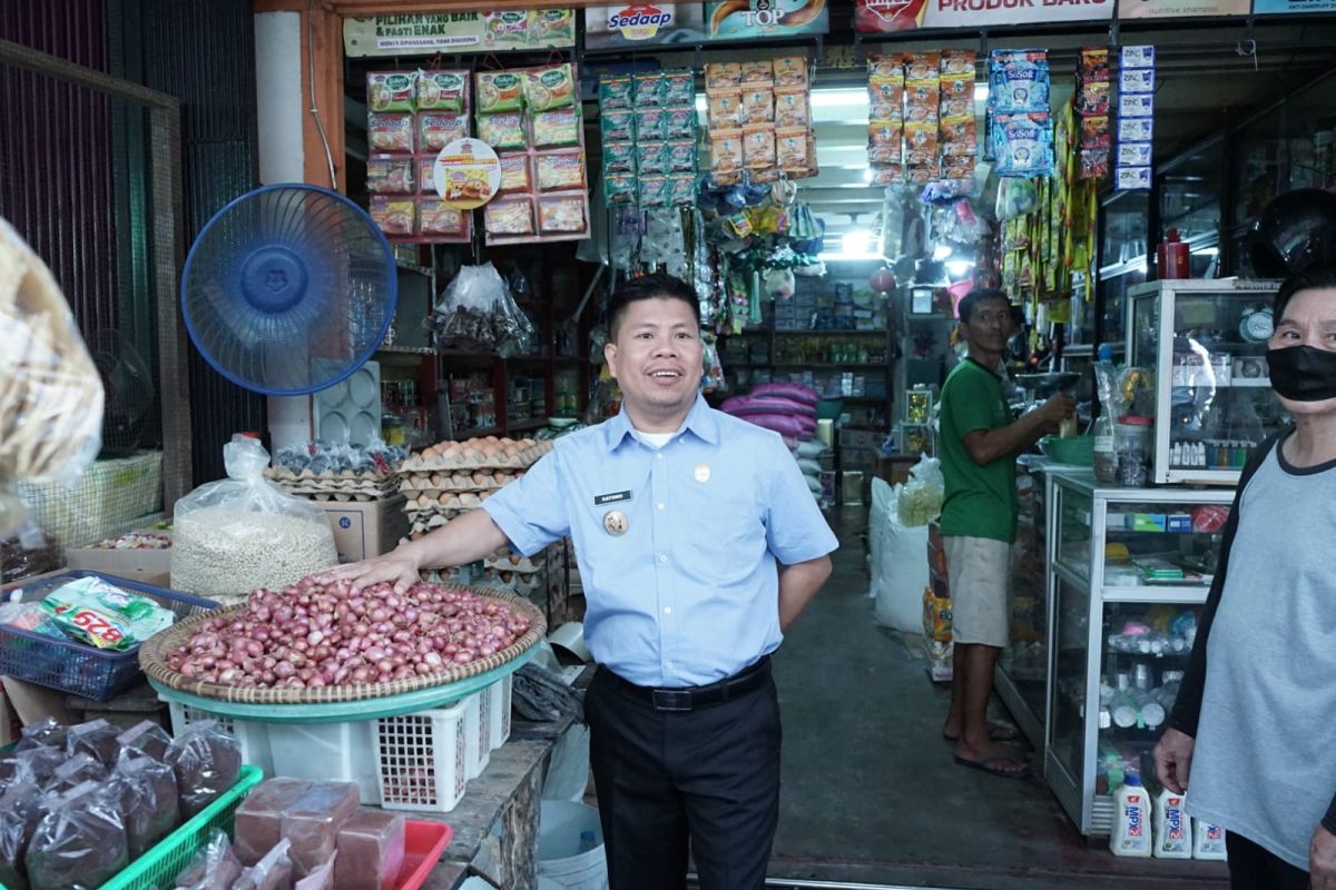 Satono rutin cek harga pangan secara langsung di pasar
