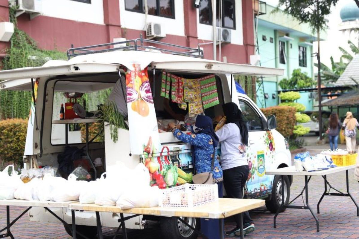Perumda Pasar Kota Tangerang operasikan Mobil Pasar hingga RT/RW