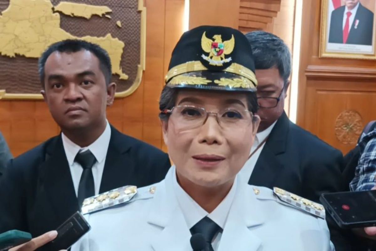 Gubernur Khofifah lantik Zanariah sebagai Penjabat Wali Kota Kediri