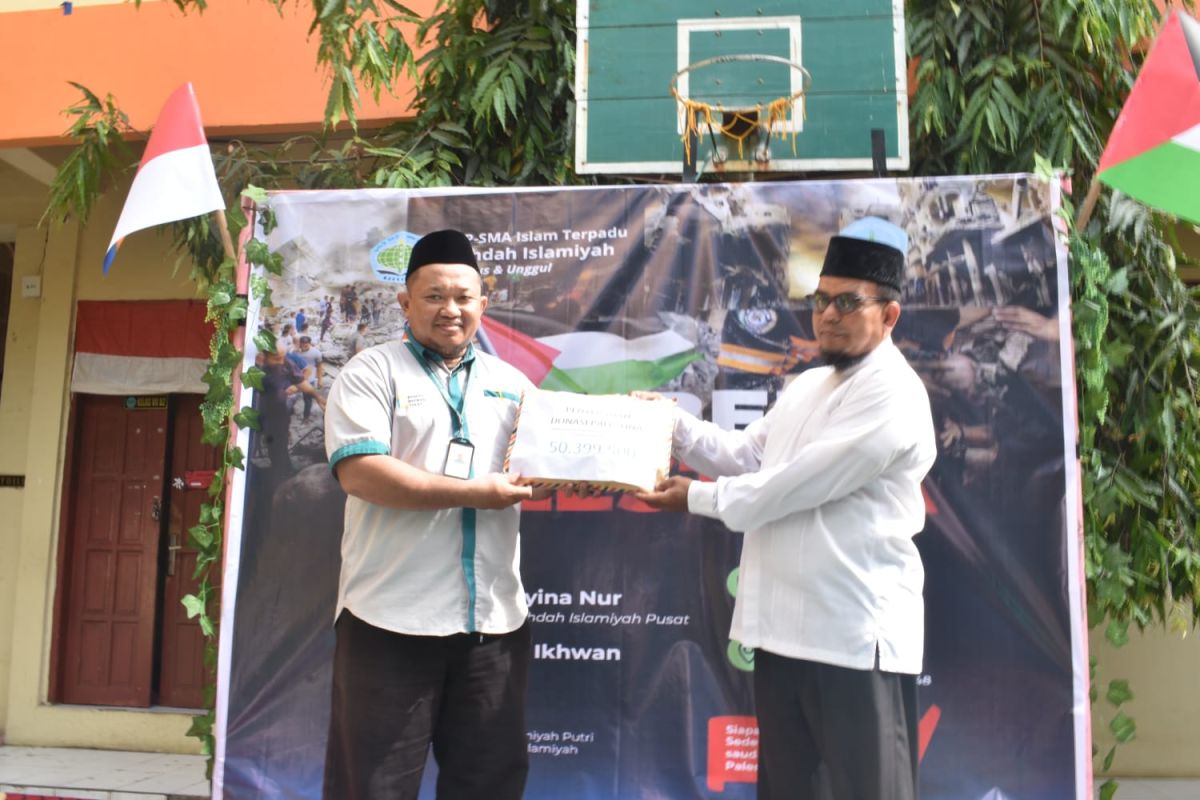 Indonesian students in Makassar join world's solidarity for Palestine