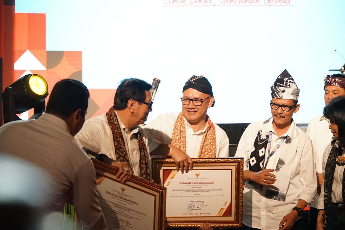 Kemenkumham DIY raih penghargaan program unggulan "One Village One Brand" DJKI