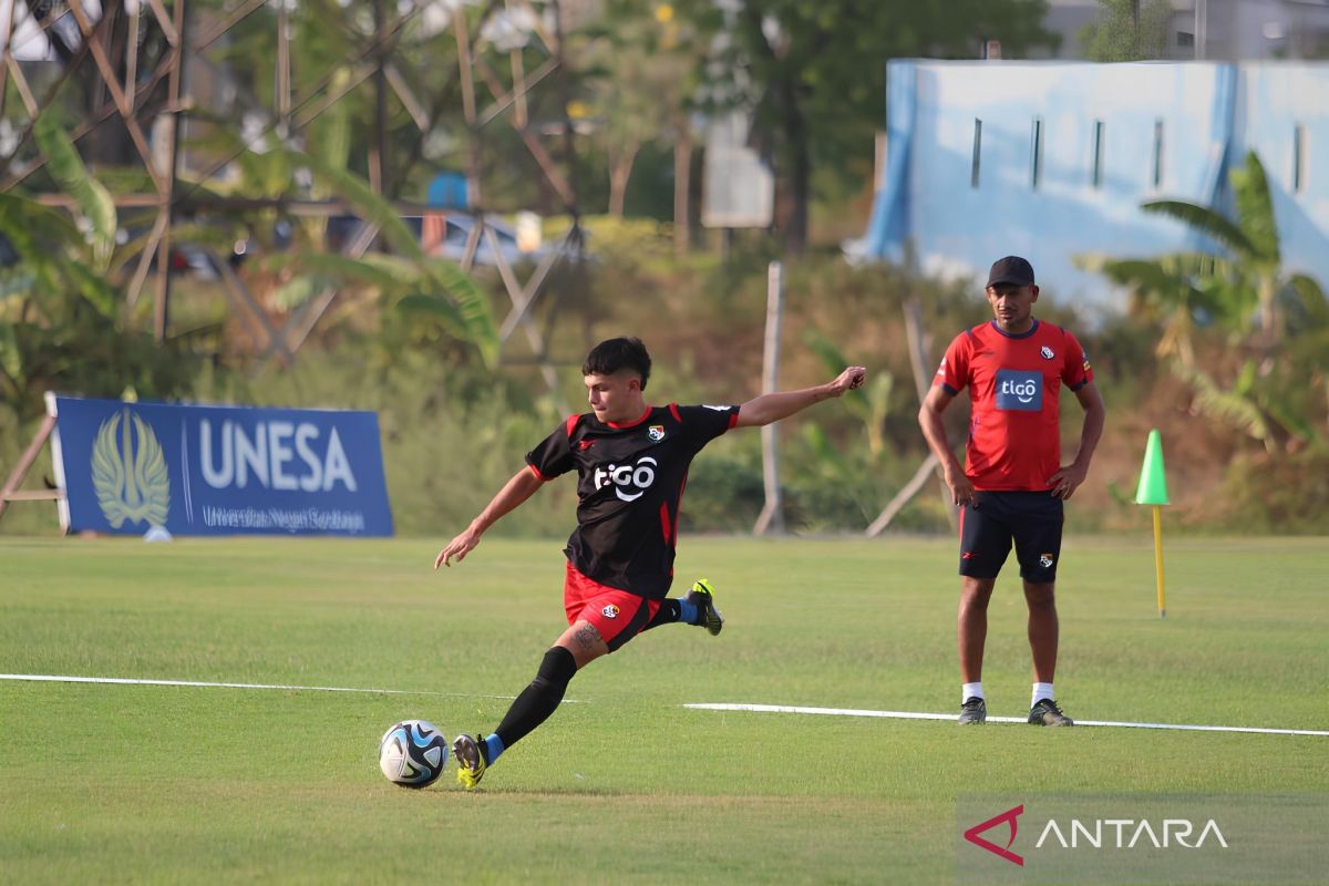 Timnas Panama U-17 gelar latihan perdana di Surabaya