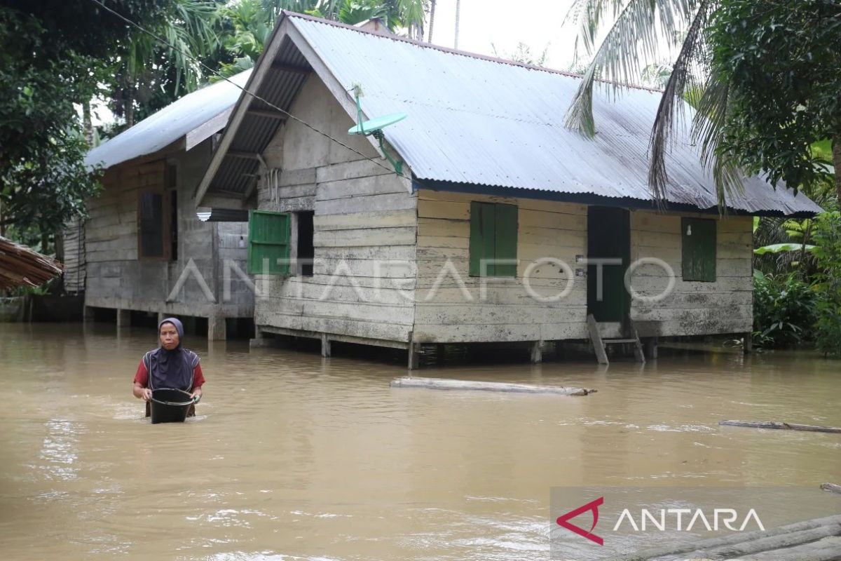 BMKG imbau warga pantai barat Aceh waspada banjir