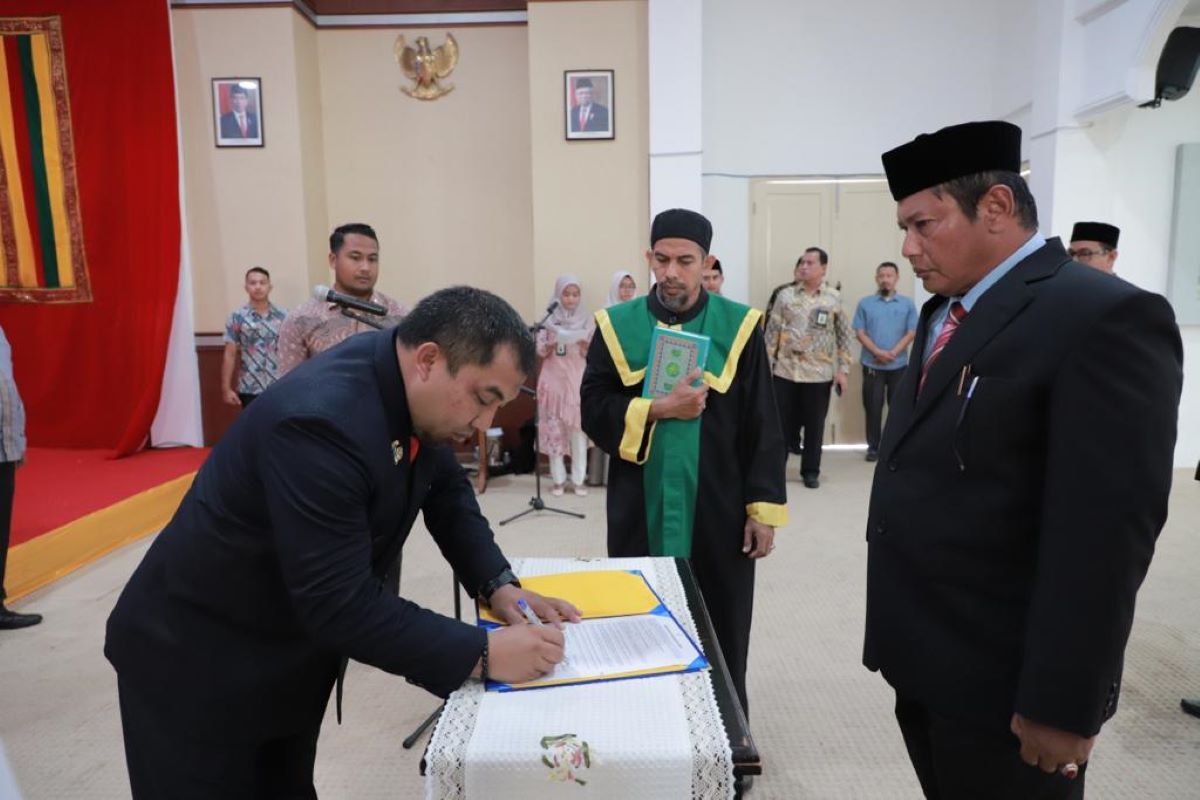 Pj Bupati Aceh Besar minta ASN jaga netralitas pada pemilu