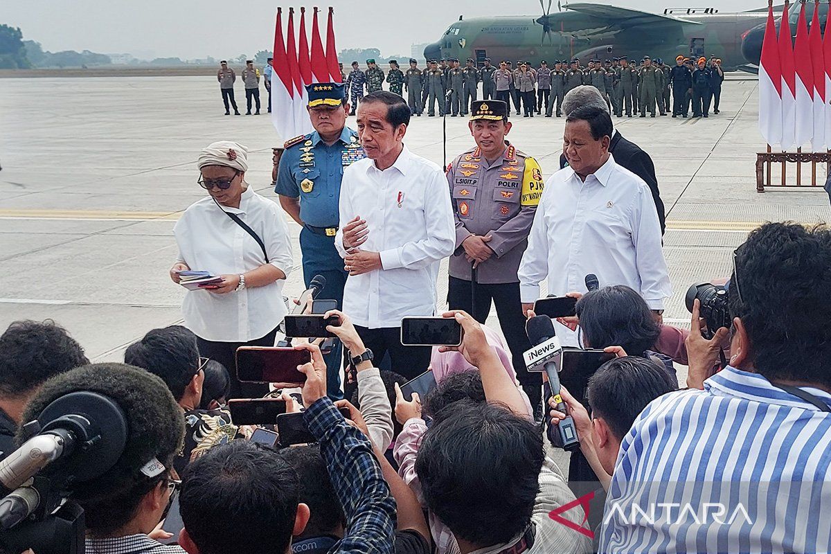 Jokowi jenguk Luhut di Singapura