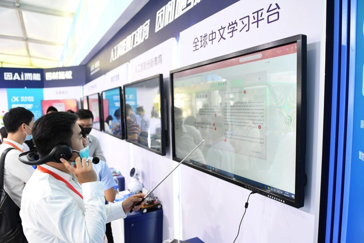 Platform pembelajaran bahasa Mandarin digunakan meluas di luar negeri