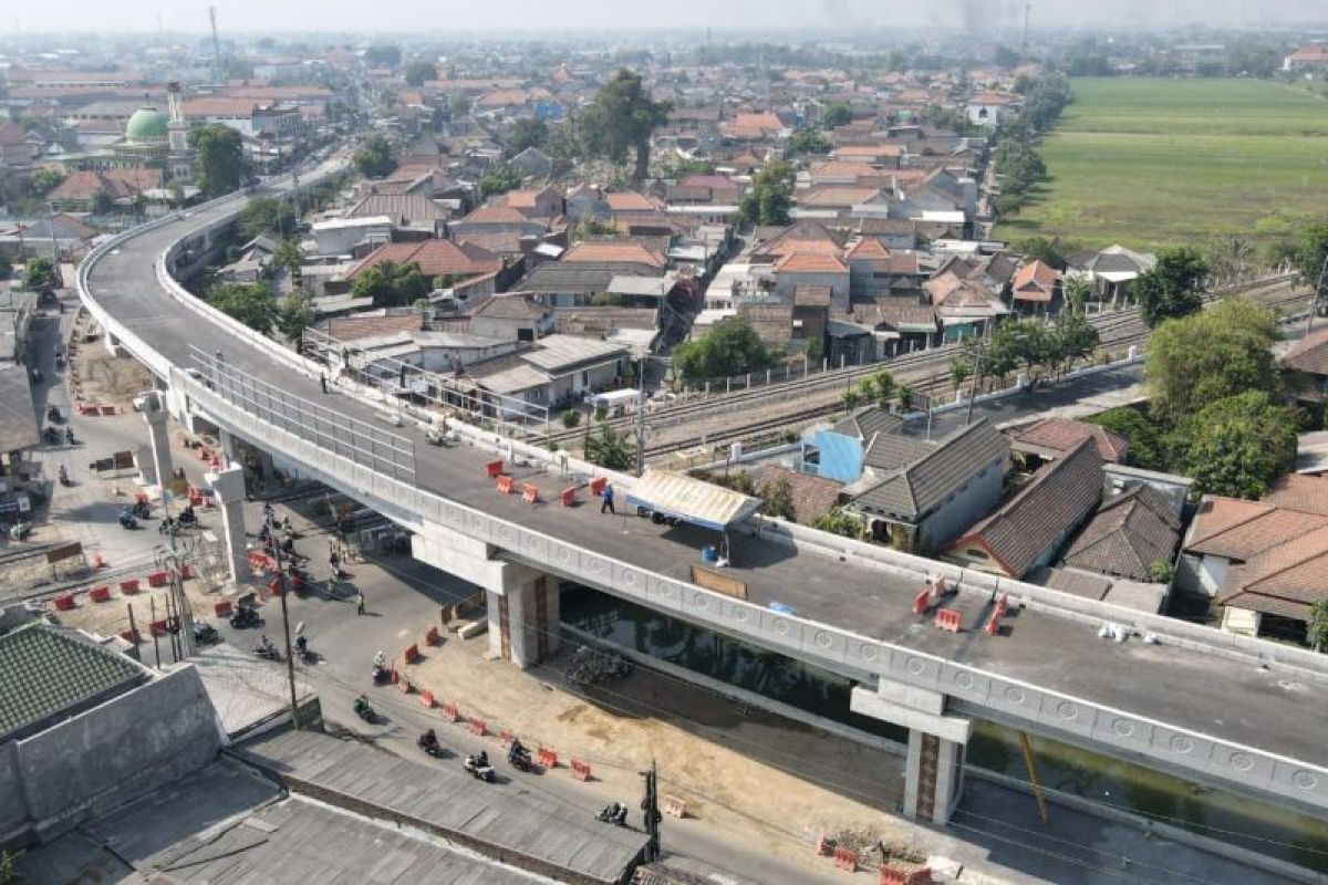 Pemkab Sidoarjo uji coba Jalan Layang Krian