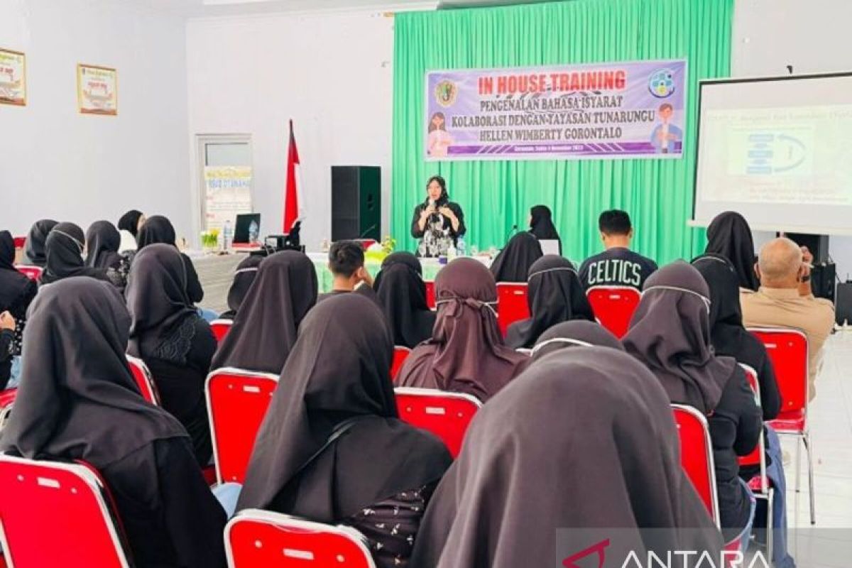 RSUD Otanaha latih tenaga kesehatan gunakan bahasa isyarat