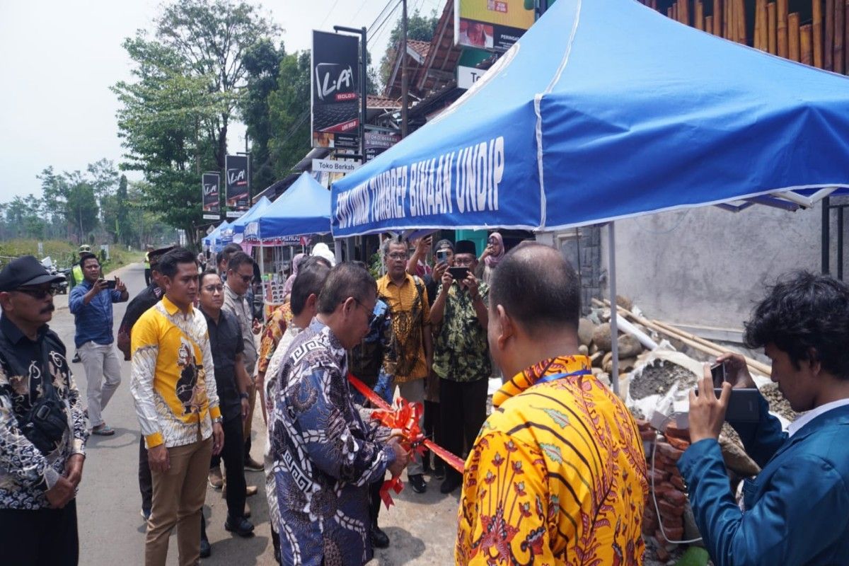 Pemkab Batang-Undip rintis Desa WisataTumbrep