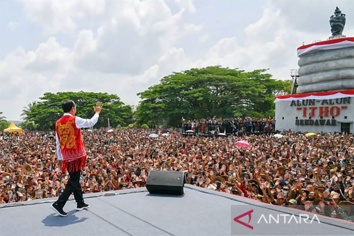 Jokowi: Semangat Bhinneka Tunggal Ika terwujud nyata di Kutai Barat