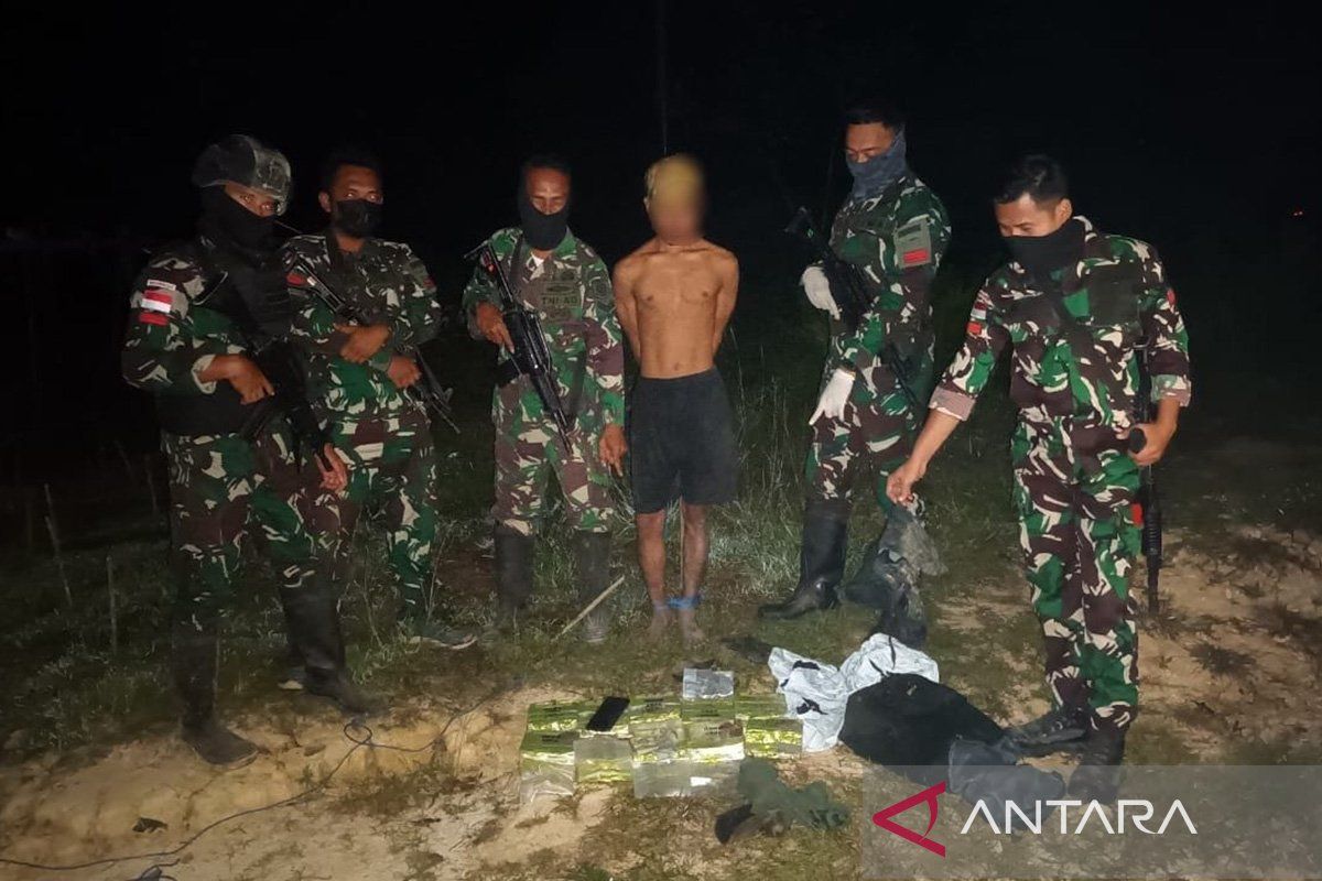 Satgas Pamtas  gagalkan penyelundupan 10 kg sabu-sabu di Sintang