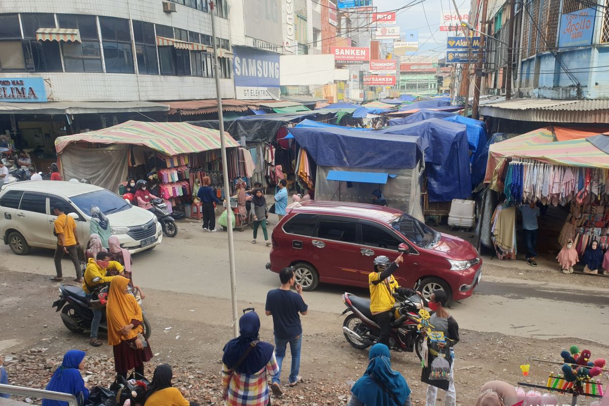 Pemkot Palembang galakkan  operasi pasar untuk kendalikan harga sembako