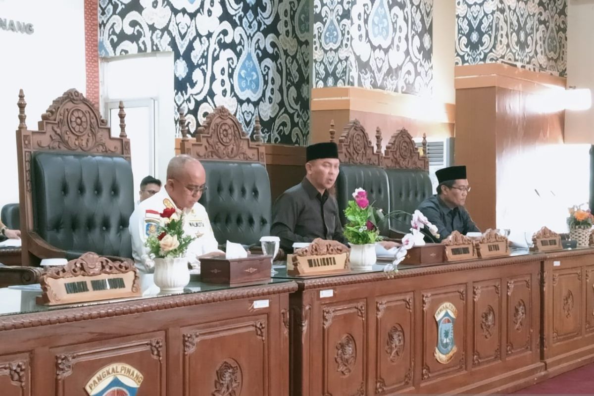 Tujuh Fraksi DPRD setujui usulan pemberhentian Walikota dan Wakil Walikota Pangkalpinang