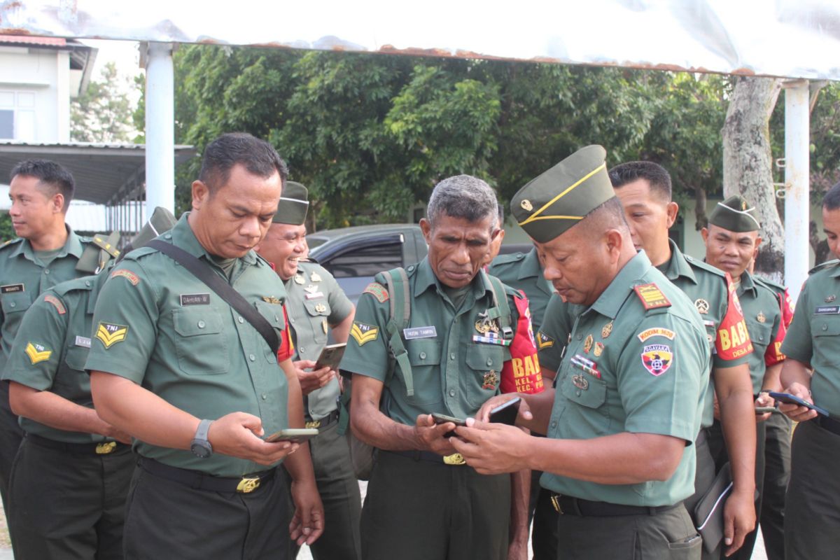 Handphone anggota TNI di Lombok Tengah dicek cegah judi online