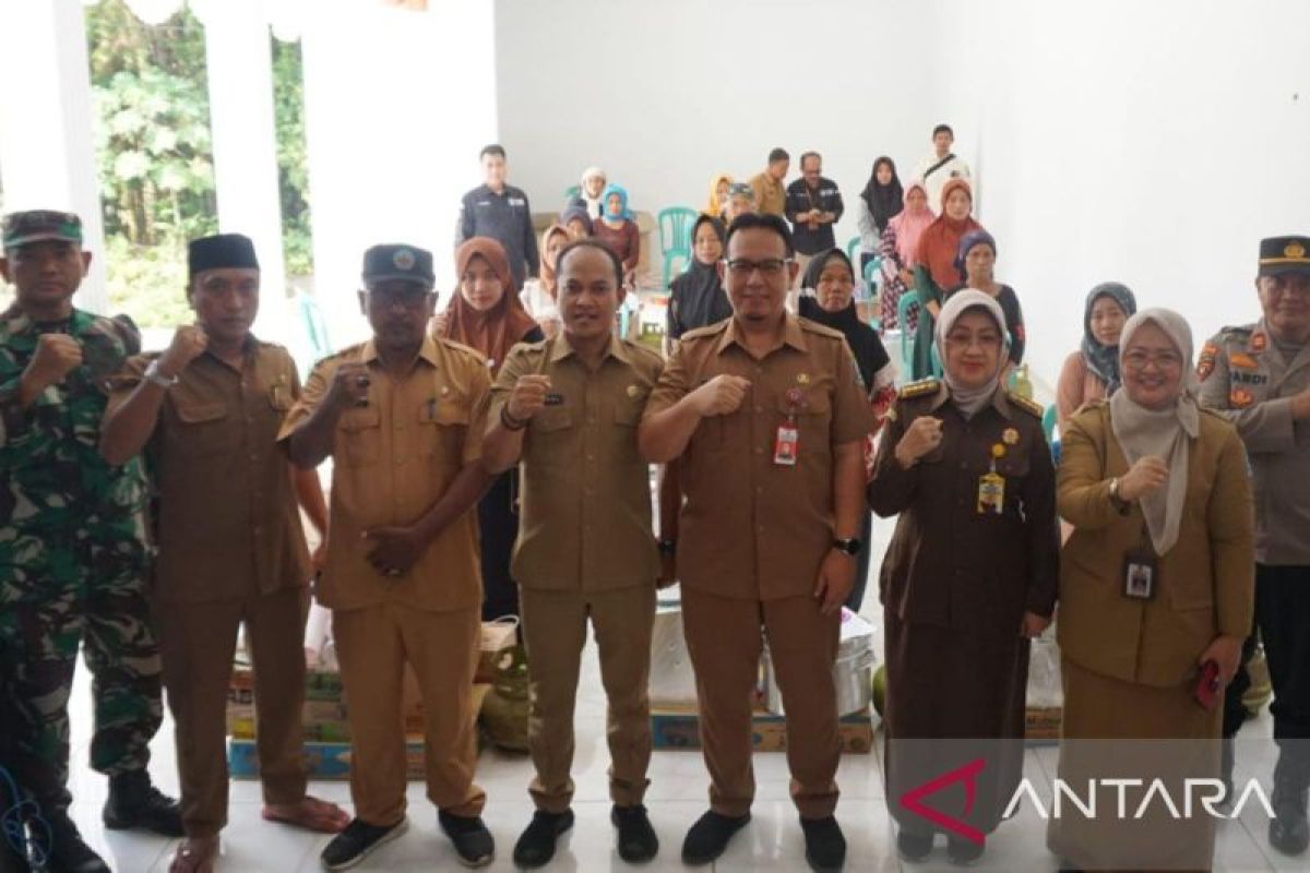 Pemprov Jatim bantu modal usaha untuk 57 keluarga di Bangkalan