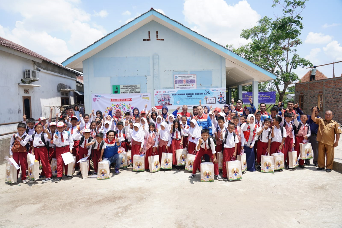 Pertamina Energi Negeri VI hadir mengajar siswa SD di Kota Palembang