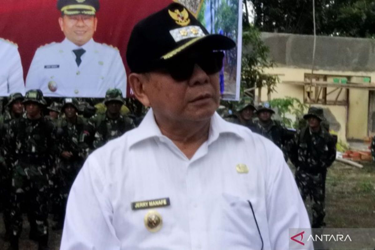 Wabup Kupang bilang plafon kantor bupati yang ambruk perlu diselidiki