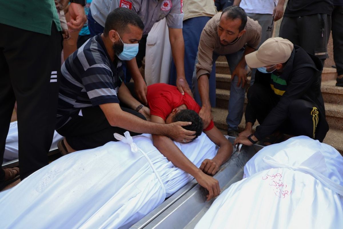 Jumlah korban tewas di Gaza tembus 10.000 orang
