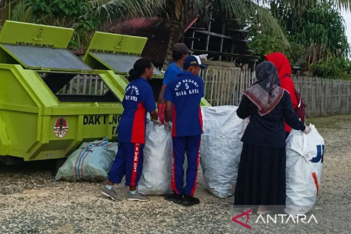 DLH Biak: Pengurangan sampah dari rumah warga capai 30 persen