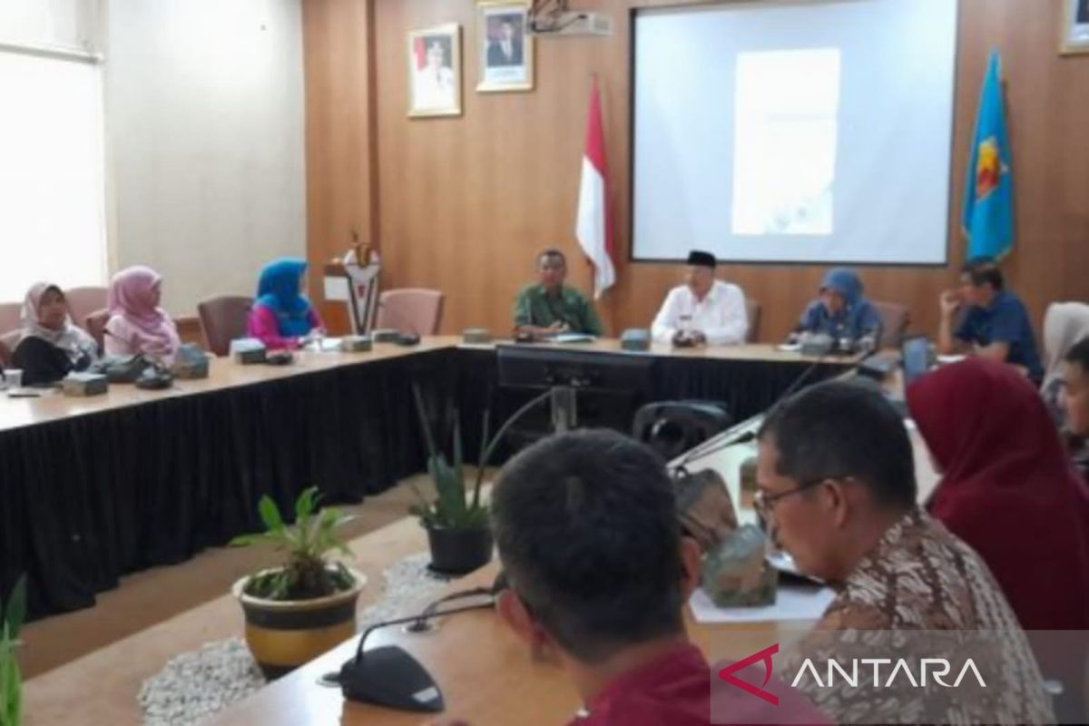 Pemkot Solok lakukan gerakan panen raya padi cegah dampak El Nino