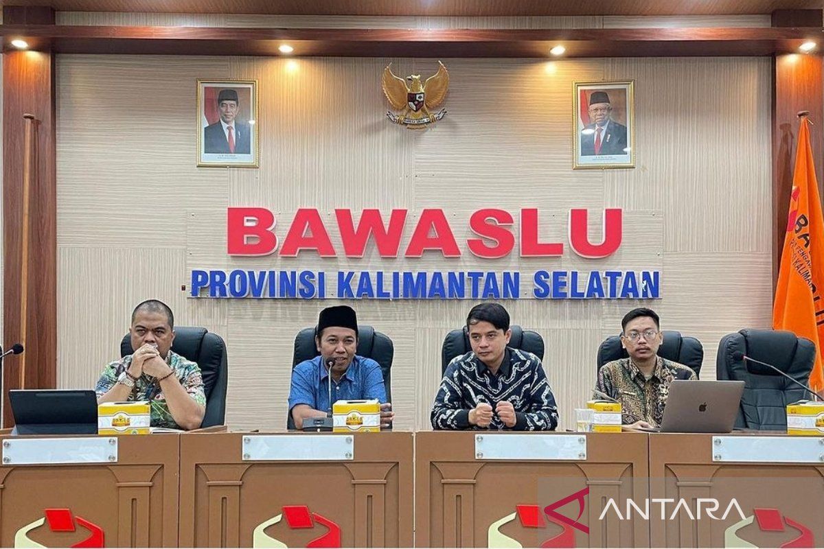 Bawaslu Kalsel ingatkan parpol soal kewajiban laporan dana