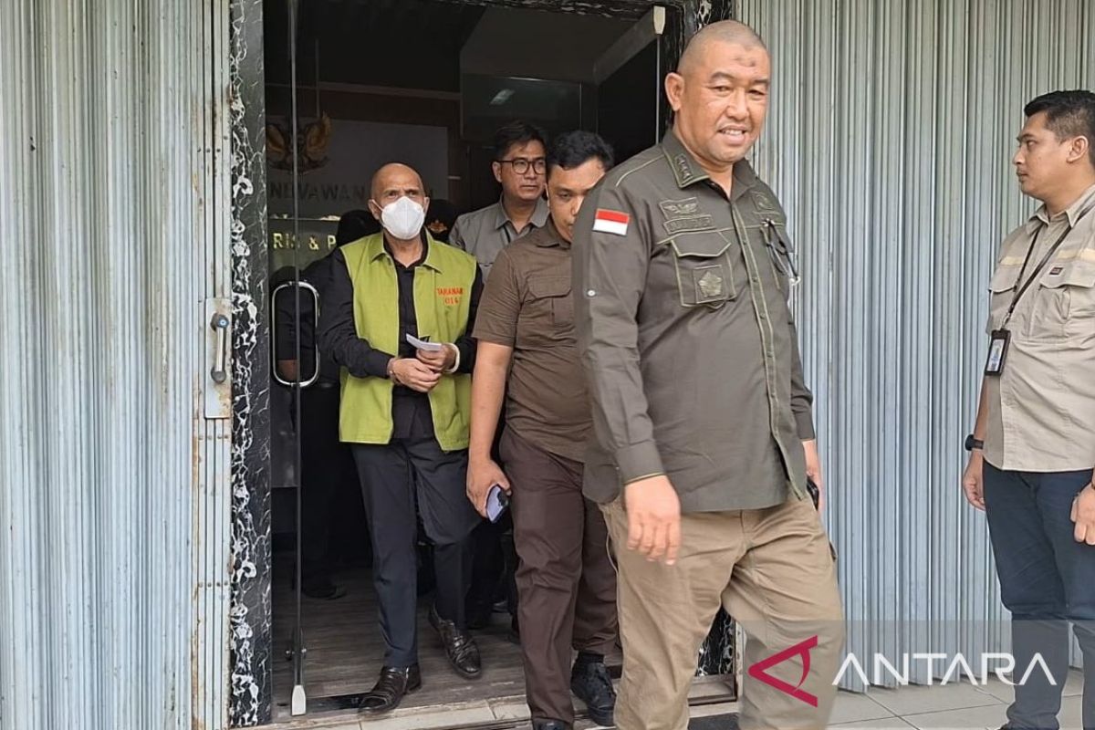 Kejagung sita rumah dan ruko milik seorang notaris di Karawang terkait korupsi TWP AD