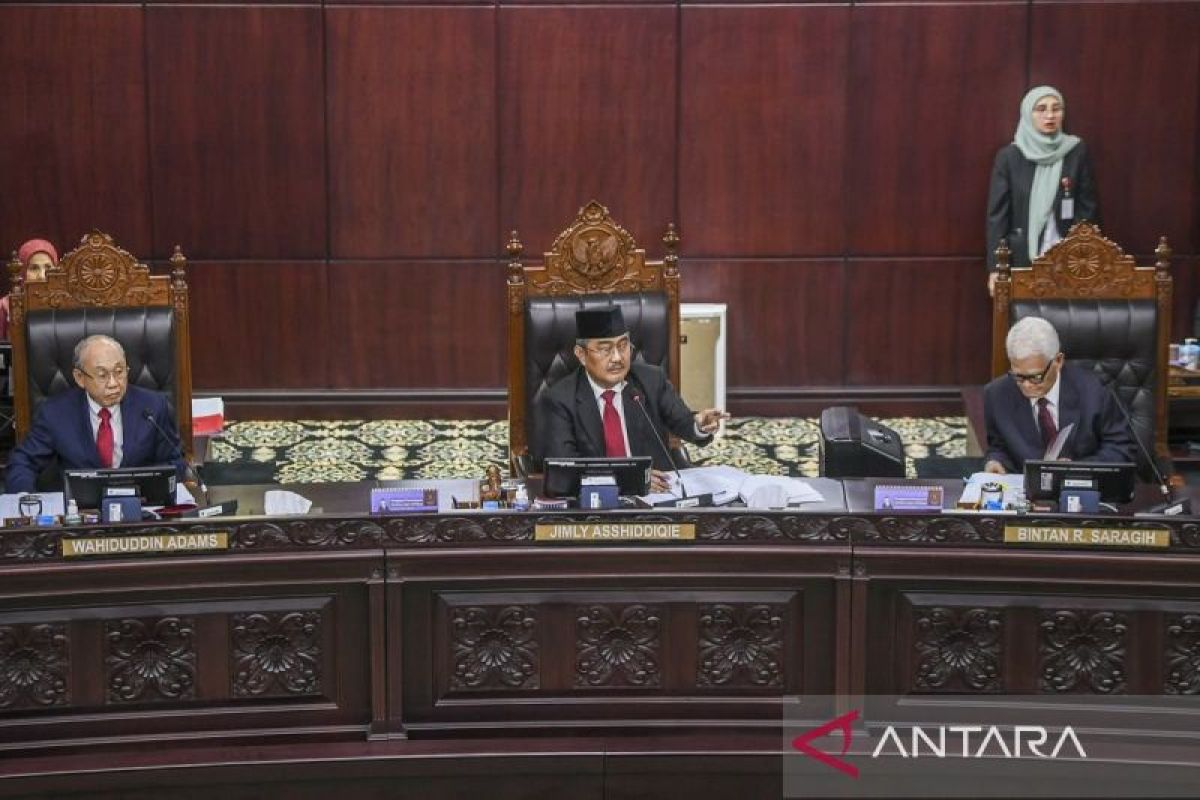 MKMK menyatakan Arief Hidayat terbukti melanggar Sapta Karsa Hutama