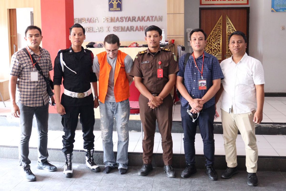 Warga Prancis terpidana kasus keimigrasian dieksekusi ke Lapas Semarang