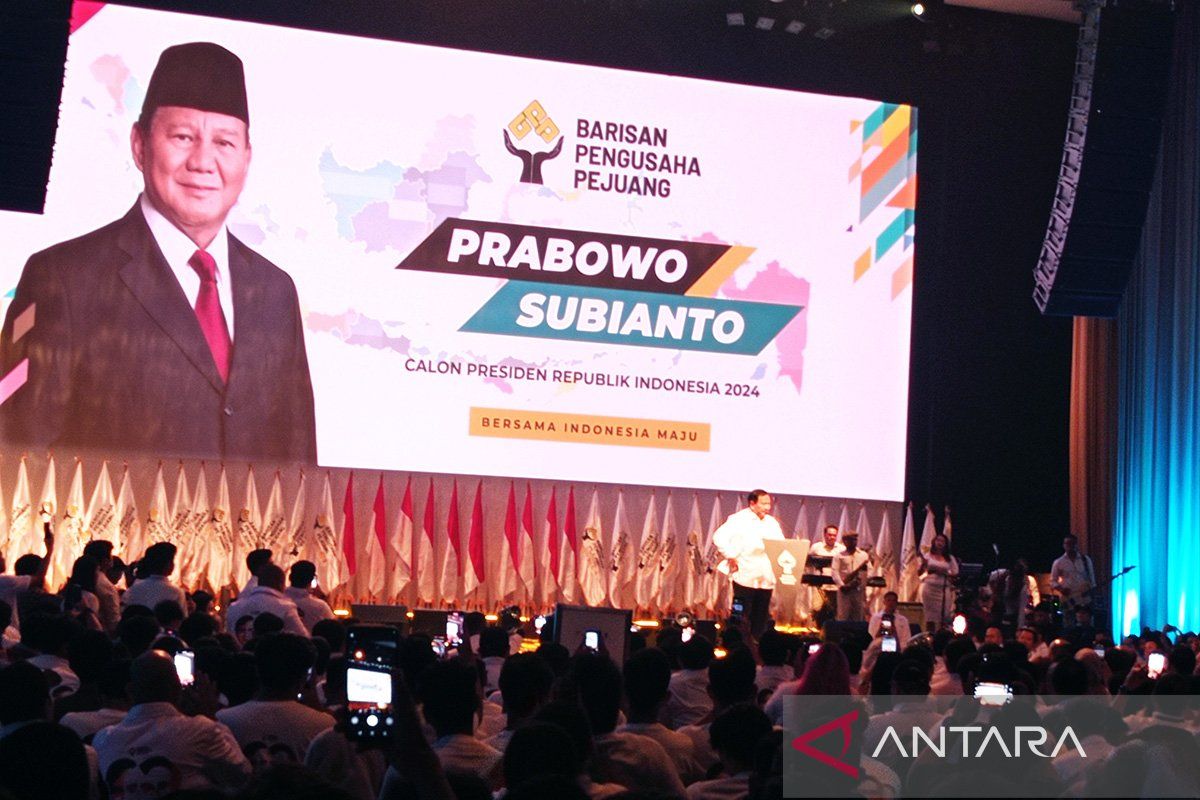 Prabowo sebut lebih pilih jip buatan Indonesia