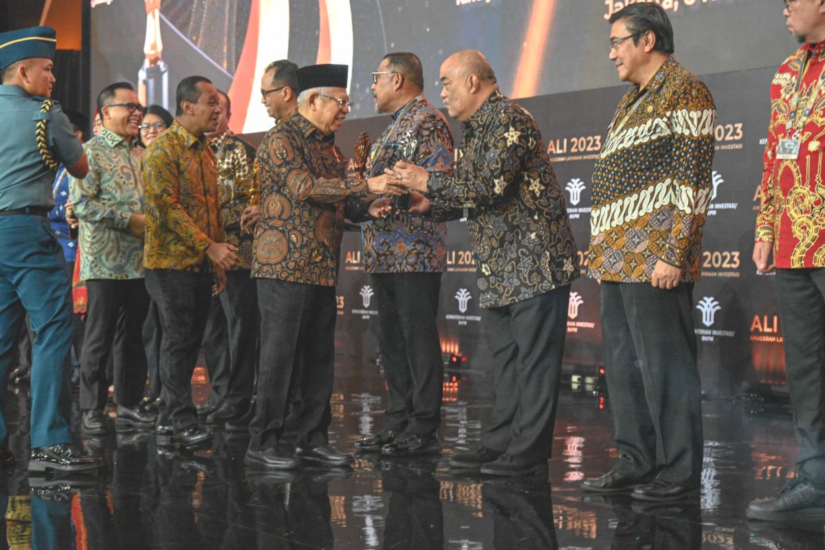 Pemda DIY raih penghargaan Anugerah Layanan Investasi 2023