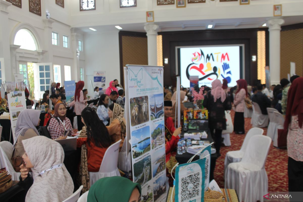 Minangkabau Travel Mart digelar di Bukittinggi bangkitkan pariwisata Sumbar