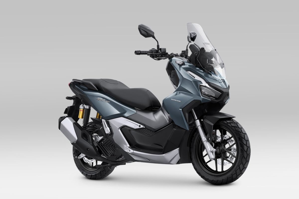 New Honda ADV160 hadir dengan warna baru