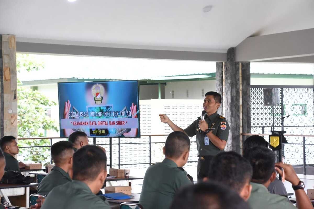Tim Sintelad sosialisasi keamanan data digital di Kodam XIII/Merdeka
