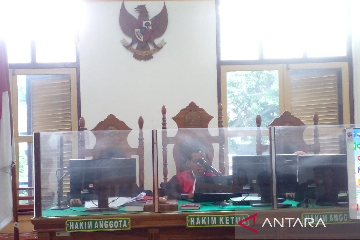 Hakim Pn Medan Vonis Tahun Penjara Kurir Kilogram Ganja Antara