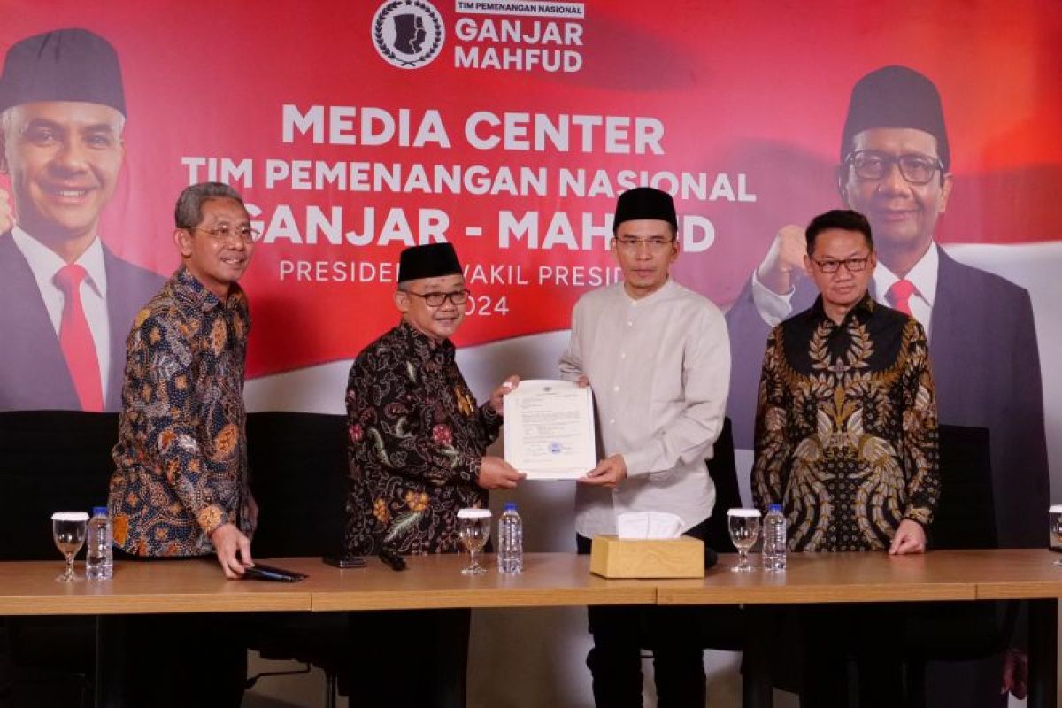 Sekum Muhammadiyah temui Tuan Guru Bajang di TPN Ganjar-Mahfud 