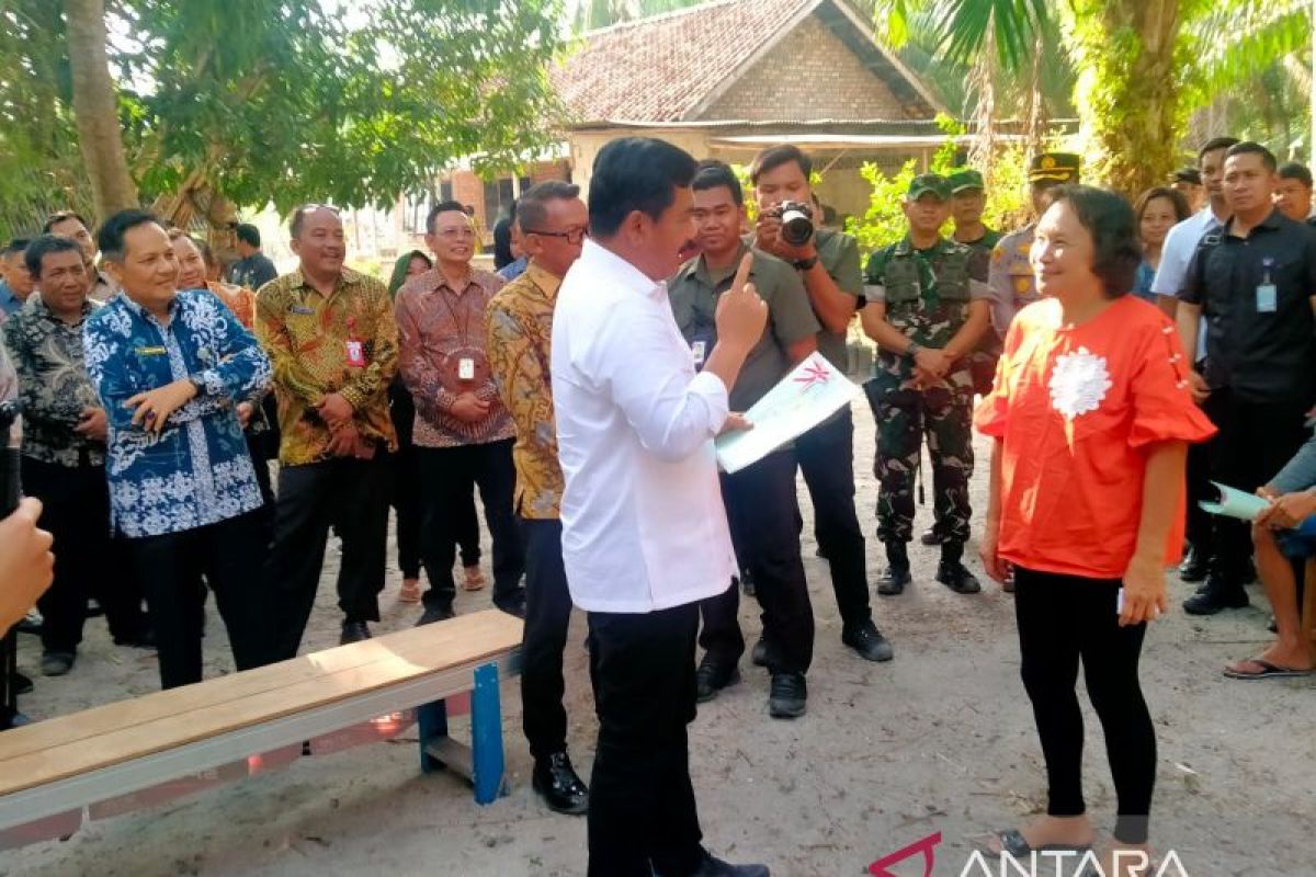 Menteri ATR/BPN minta warga Rebo Bangka manfaatkan sertifikat PKH