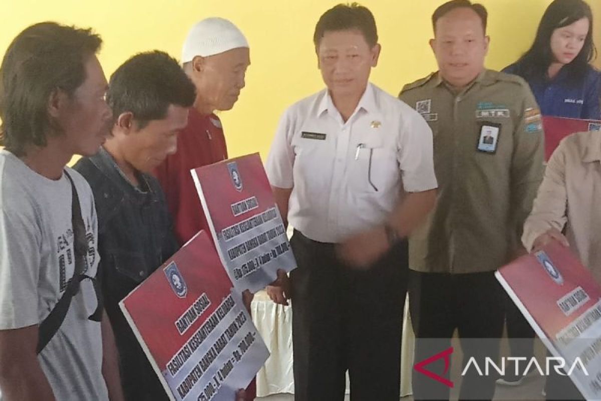 Bangka Barat salurkan bantuan sosial kesejahteraan keluarga