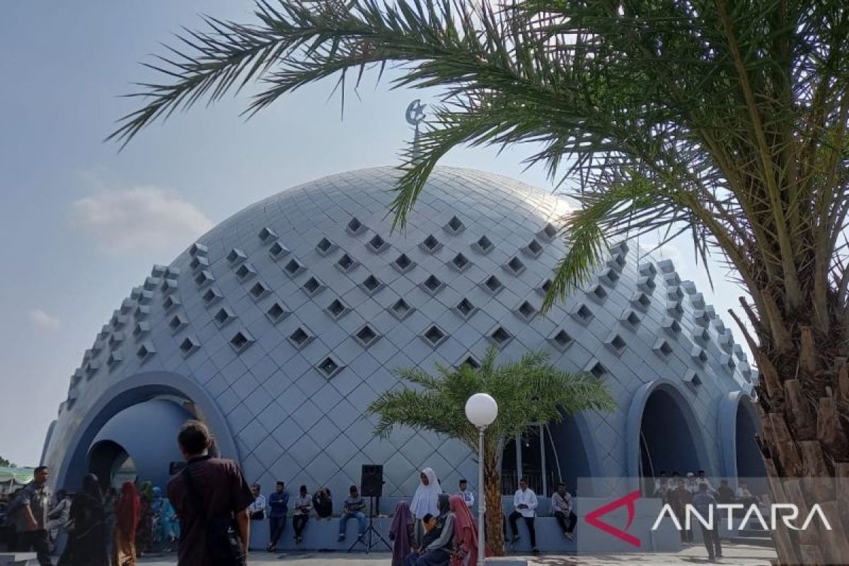 Pangkalpinang resmikan Masjid Kubah Timah terbesar di Asia Tenggara