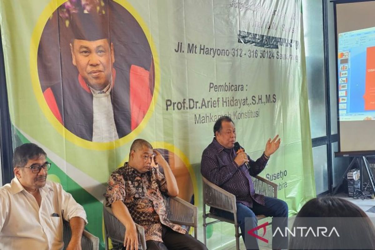 Arief Hidayat: Kepemimpinan MK yang baru diharapkan kembalikan kepercayaan publik