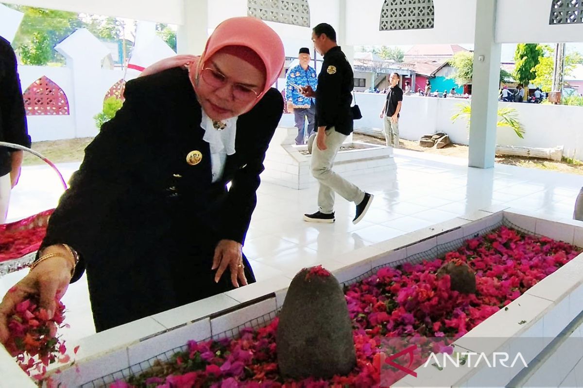 Bupati: Hari Pahlawan momentum berantas kemiskinan di Bone Bolango